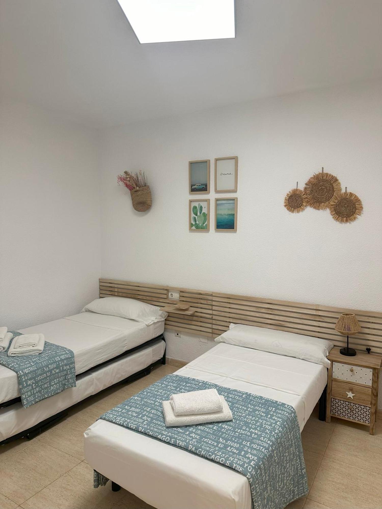 Alicante Beach And Center Ngoại thất bức ảnh