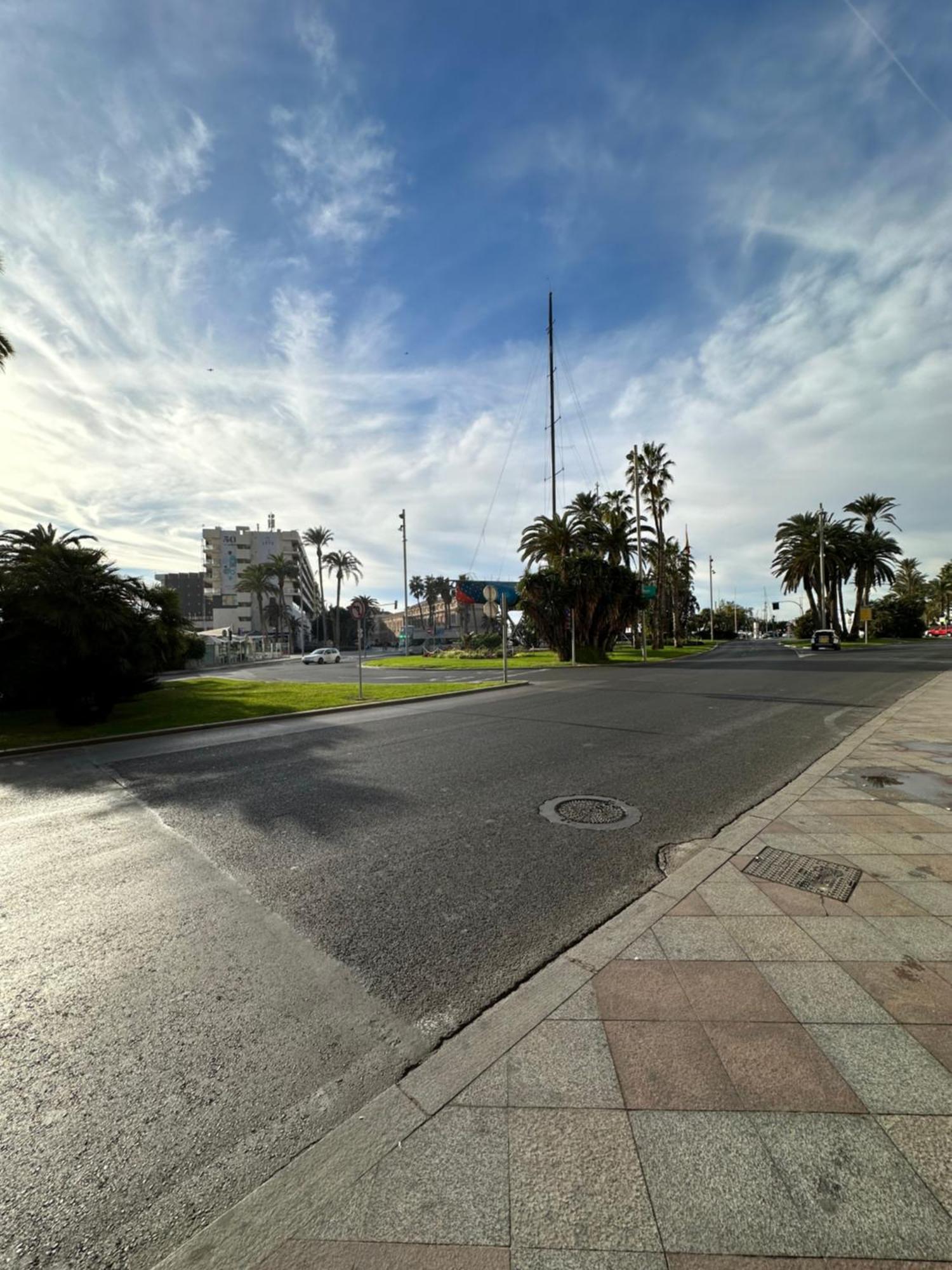 Alicante Beach And Center Ngoại thất bức ảnh