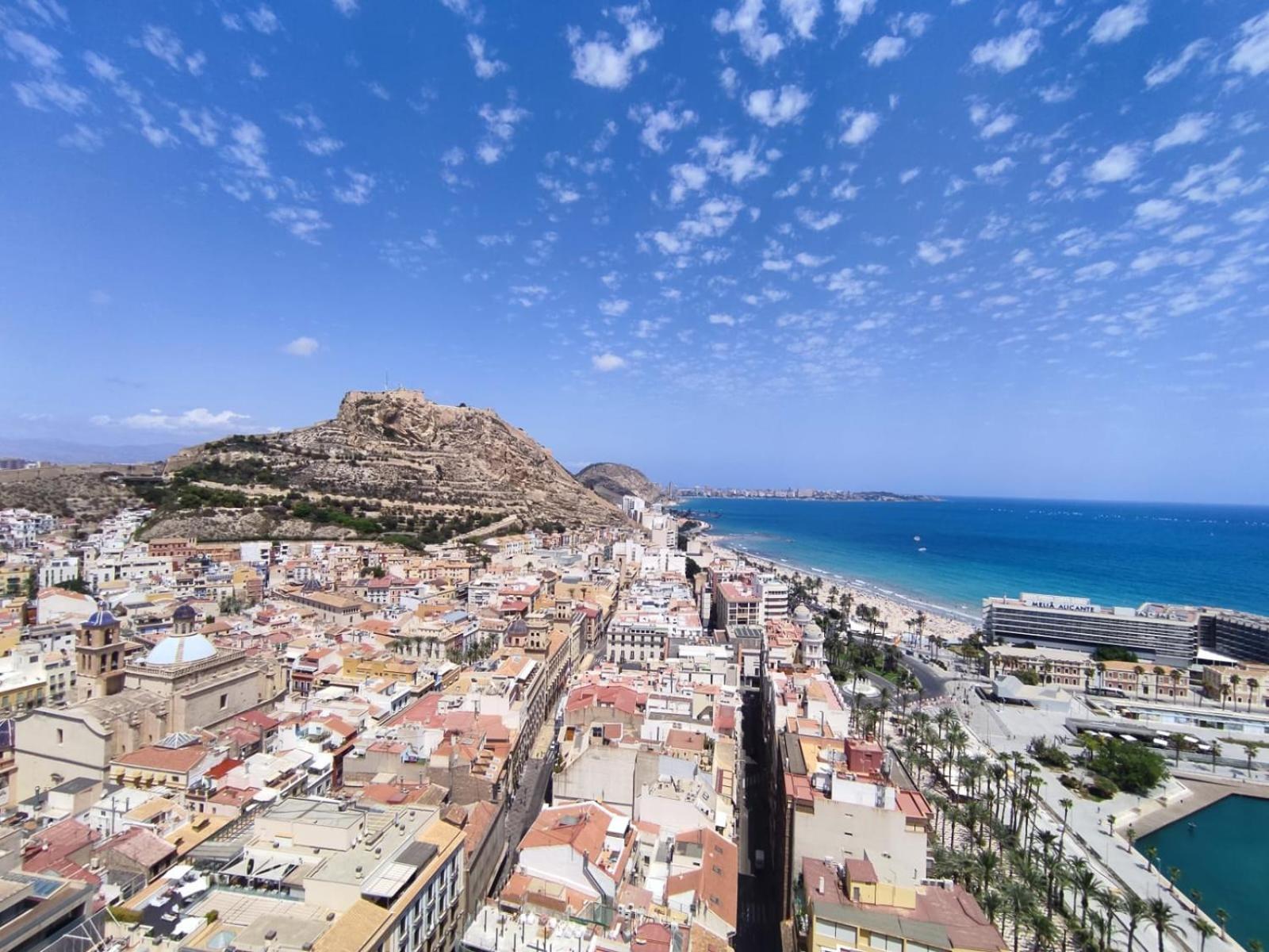 Alicante Beach And Center Ngoại thất bức ảnh